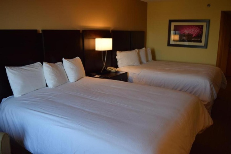 Bridge Point Hotel & Marina photo 8