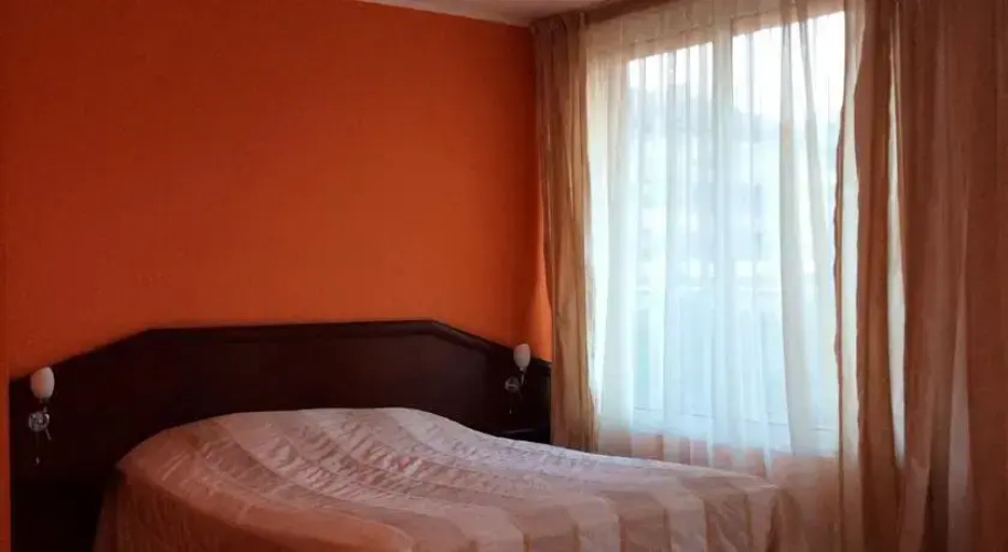 Hotel Elena