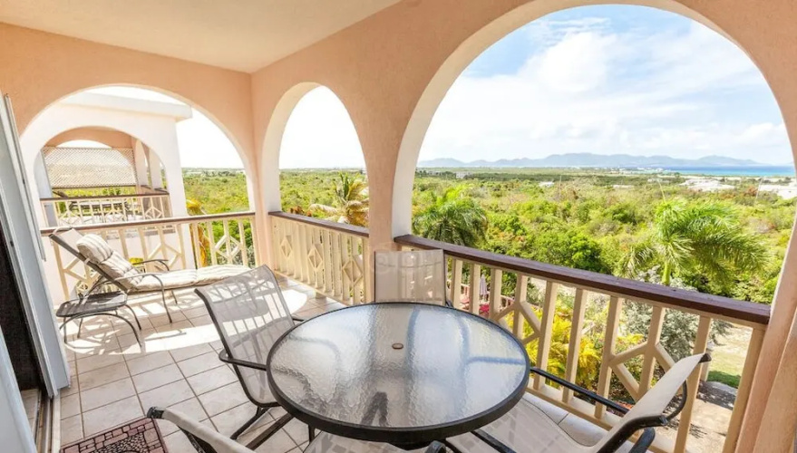 Royal Palms Hotel