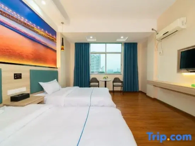 Standard Twin Family room