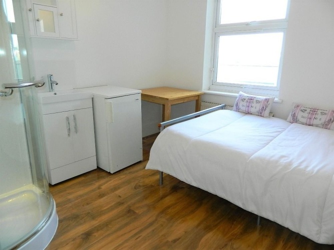 Rufford Apartments