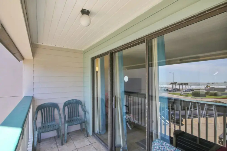 La Costa by Ryson Vacation Rentals