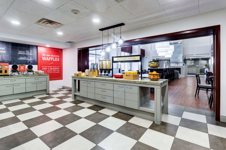 Hampton Inn & Suites by Hilton Brantford Conference Centre O photo 13