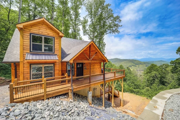 2 Bedrooms Cottage