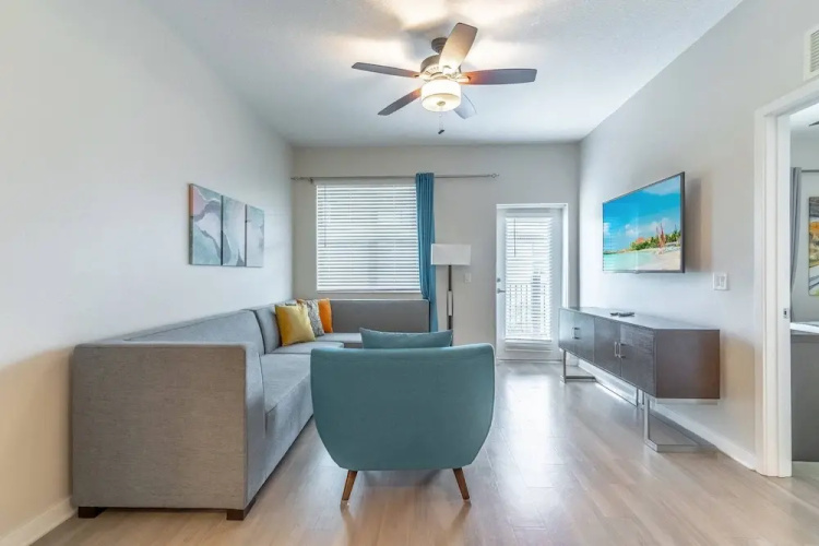 4001 Vista Cay