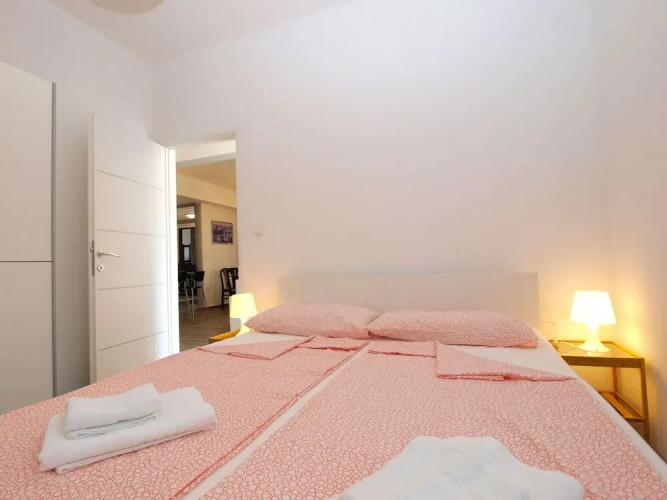 Apartment 1401