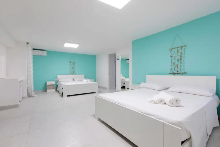 3240 Villa Rebecca by Barbarhouse