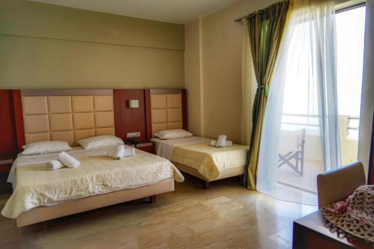 Kokoni Beach Hotel