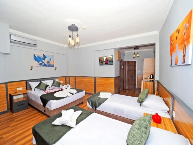Superior Triple room