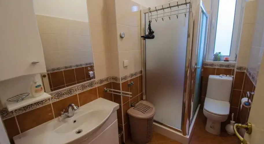 Apartment 24