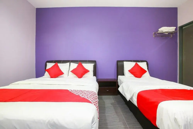 OYO 89332 DE Hotel