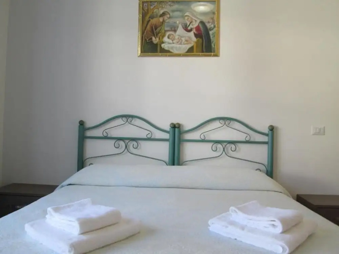 Mira Amalfi