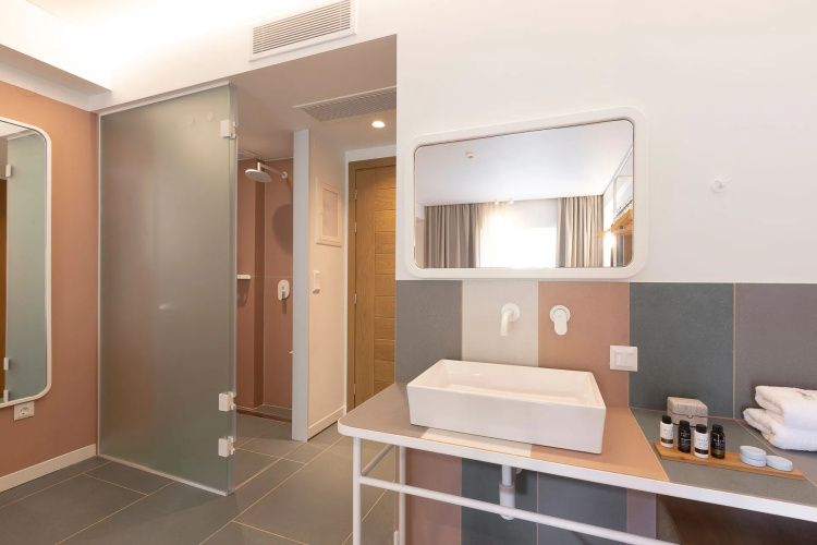 Mandraki Village Boutique Hotel