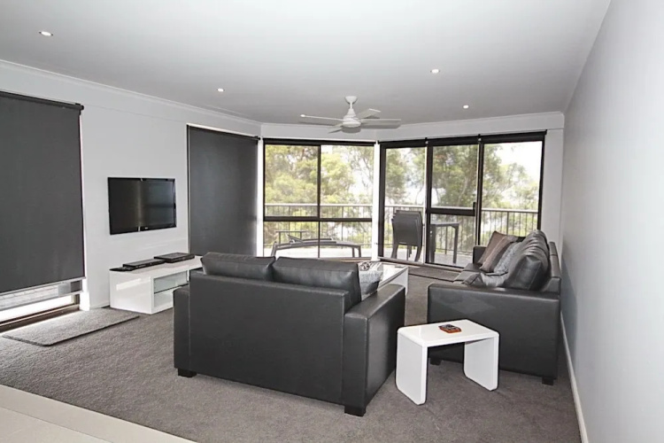 Skyline, Unit 8/12 Thurlow Avenue
