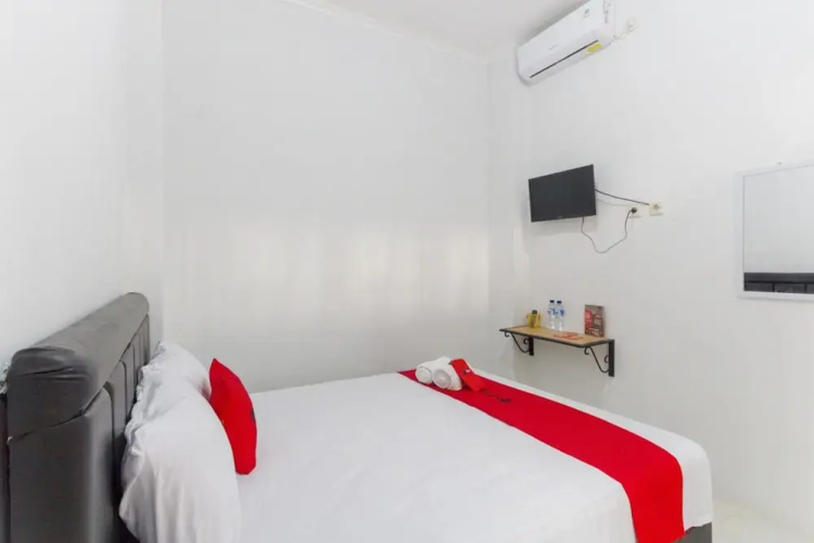 RedDoorz near Pascasarjana UGM 2