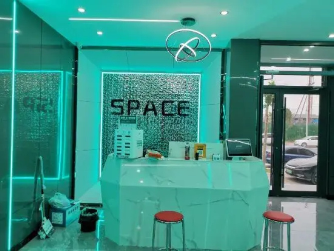 Space E-sports Hotel