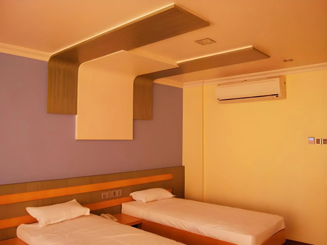 Hotel Kohinoor Square
