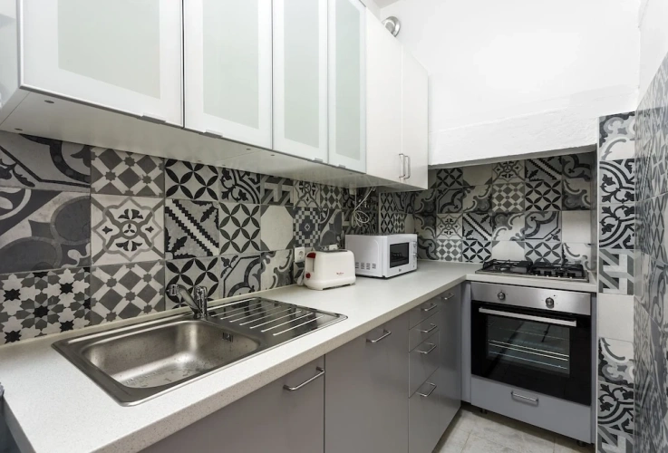 2 Bedrooms Apartment