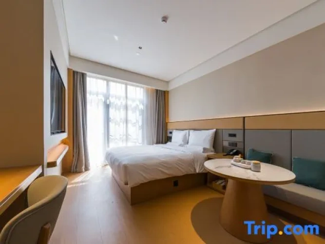 Standard Double room with courtyard view
