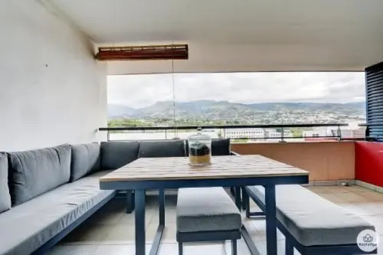 La Tonnelle – 42 m2 – Sainte-Clotilde