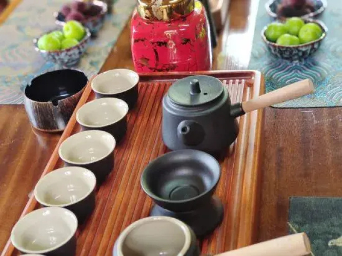 Leshan Lizhuang Bieyuan
