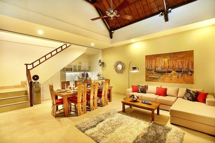 3 Bedrooms Villa