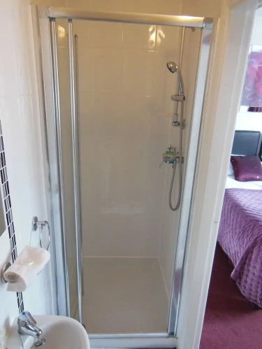 Standard Double Basement room