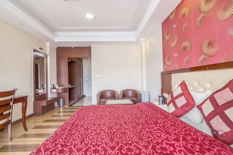 Comfort Double Suite with mountain view