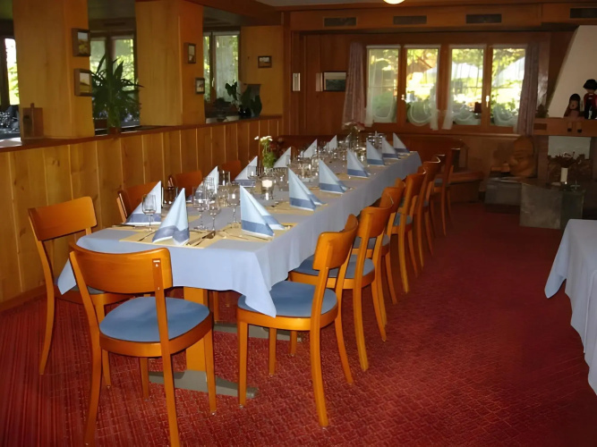 Gade Lodge
