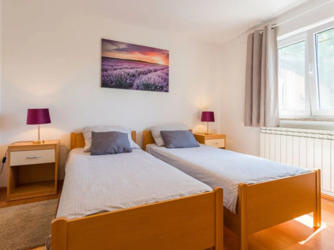 Apartment Cancar Como 34662