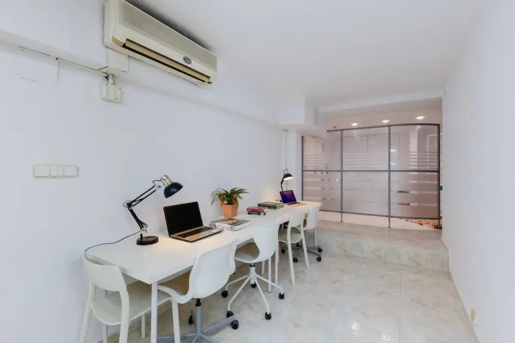 Coral Seashell Ground Floor by Fidalsa