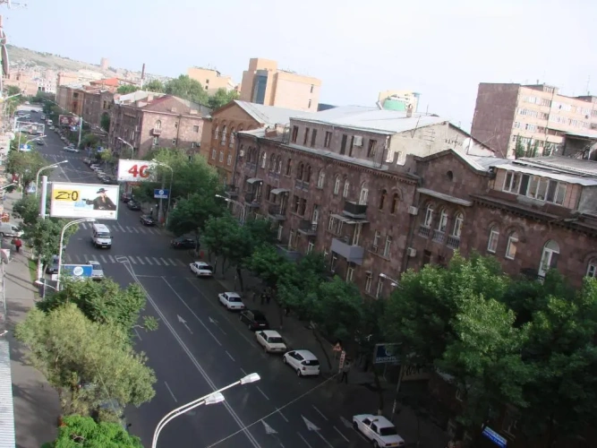 1 Bedroom Apartment with balcony