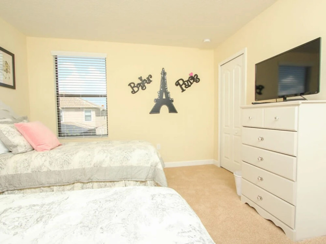 1433 Wexford Way