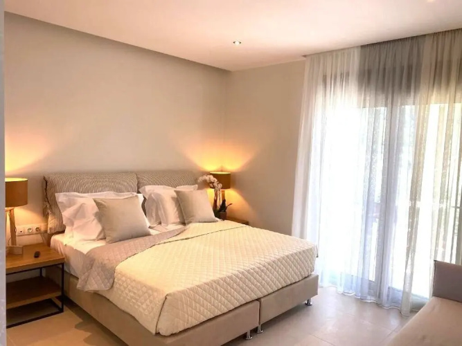 Luminous luxury apartments