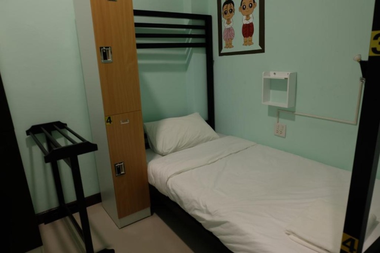 Economy Twin room