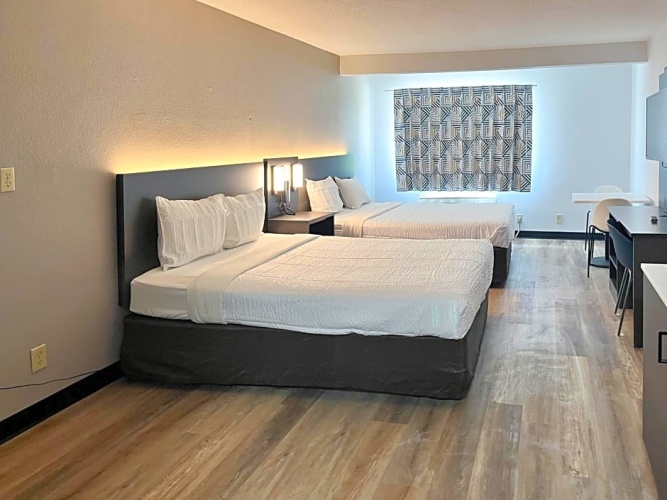 Deluxe Quadruple room