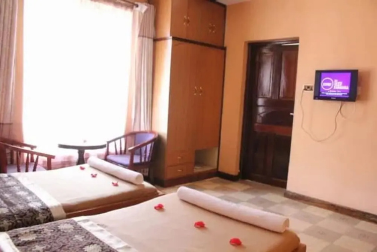 Panesis Hotel
