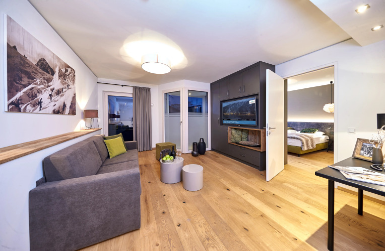 Two Timez - Boutique Hotel Over view