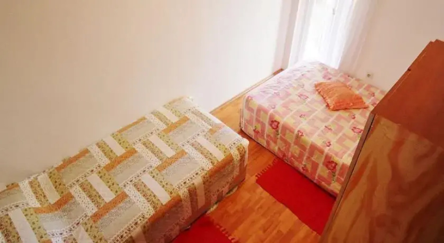 Apartment Ljiljana 290
