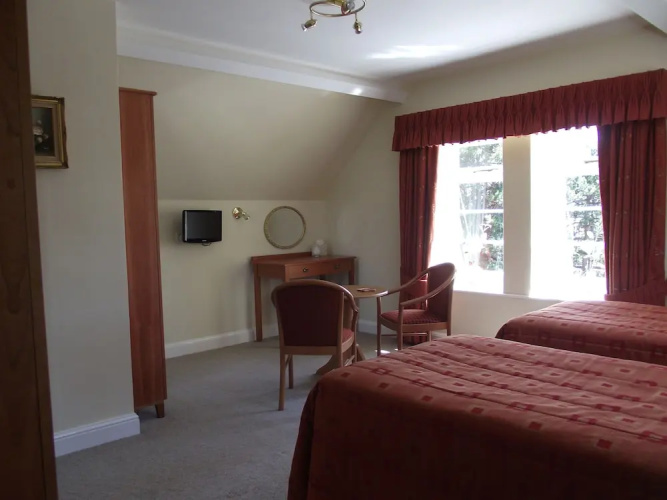 Channel House Hotel