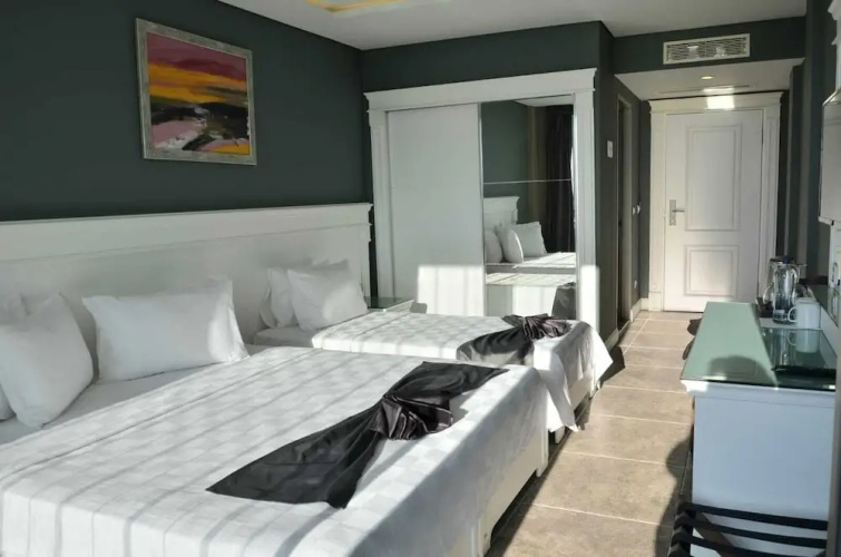 Gens Boutique Hotel