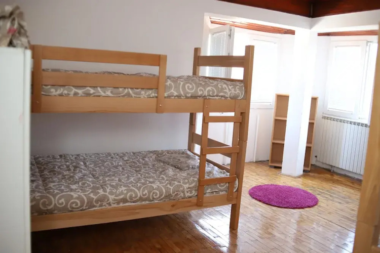 Maximus Hostel