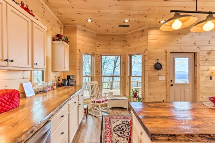 2 Bedrooms Cottage