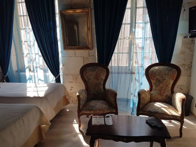 Hotel Restaurant Henri IV