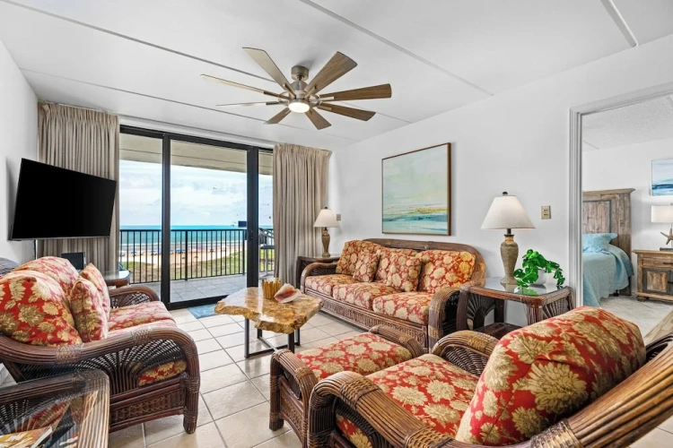 2 Bedrooms Apartment with balcony
