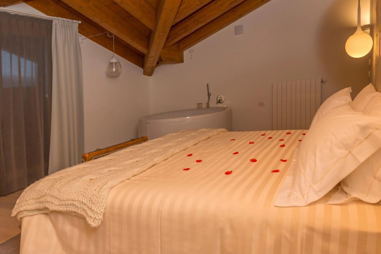 White Angel Hotel photo 10