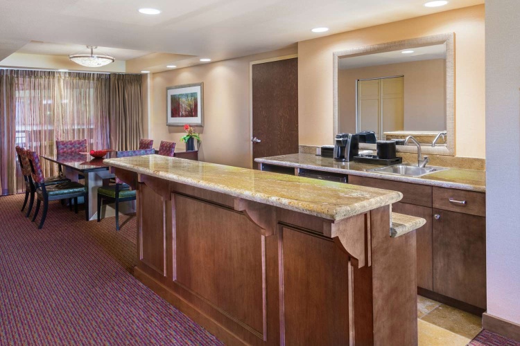 Embassy Suites by Hilton Loveland Conference Center photo 38