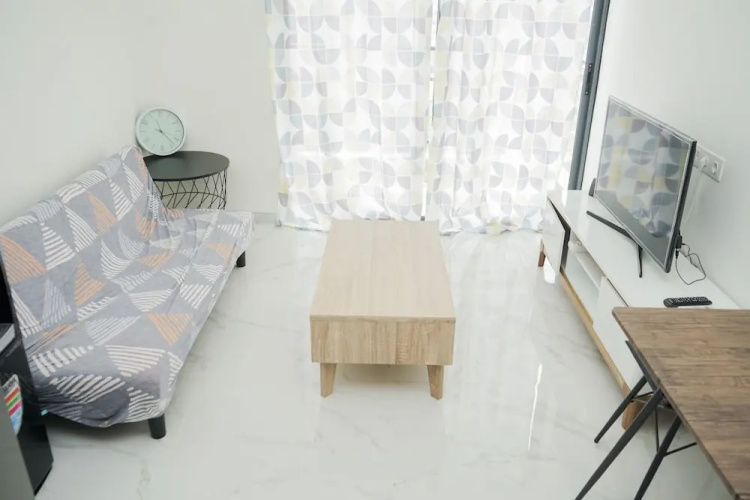 Comfort 2BR at Sky House BSD Apartment