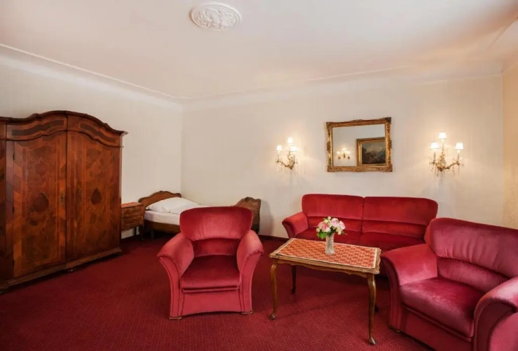 Quadruple Suite