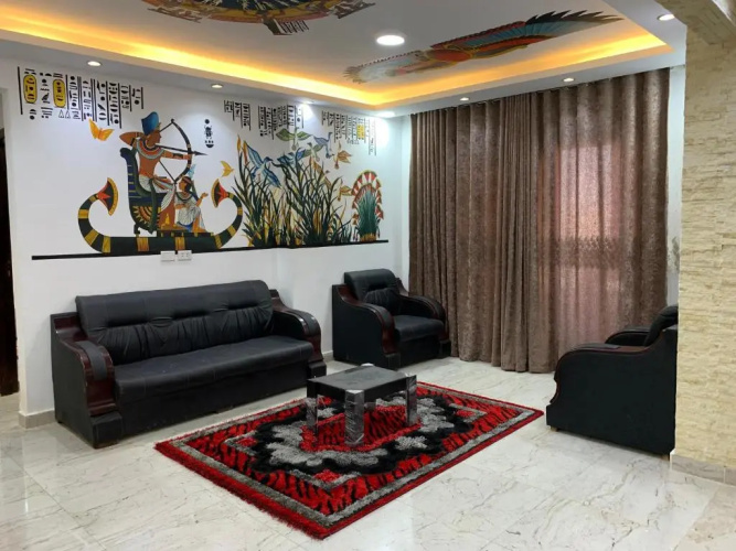 King Tut hostel